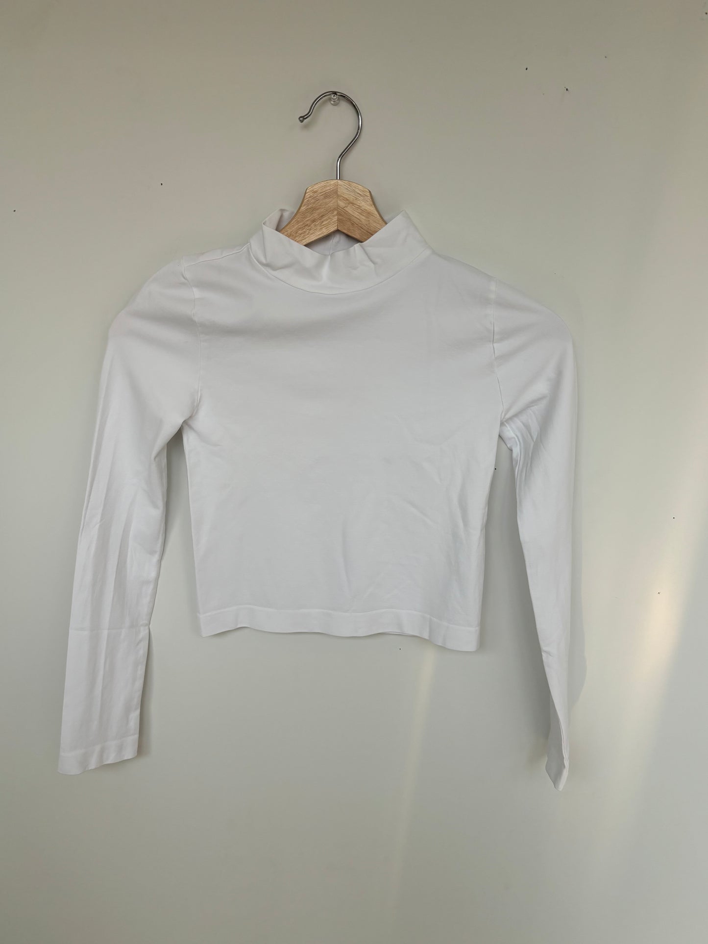 Nikibiki Mock Neck Crop Top - SU24