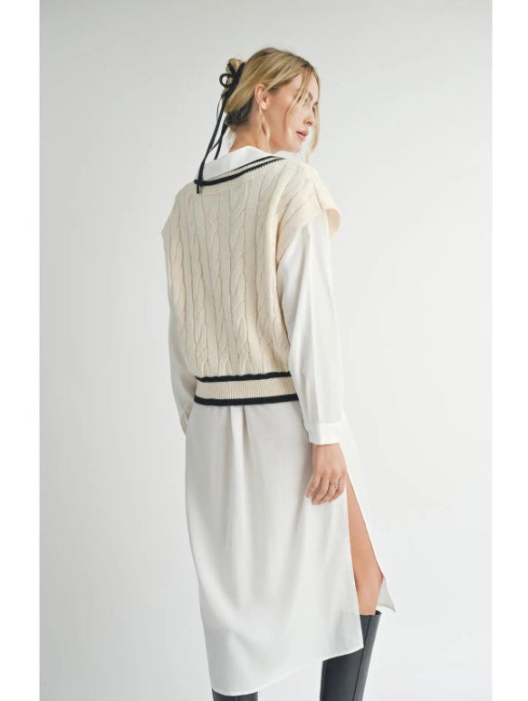 Sadie & Sage Tara V-Neck Cable Sweater Vest - FA24