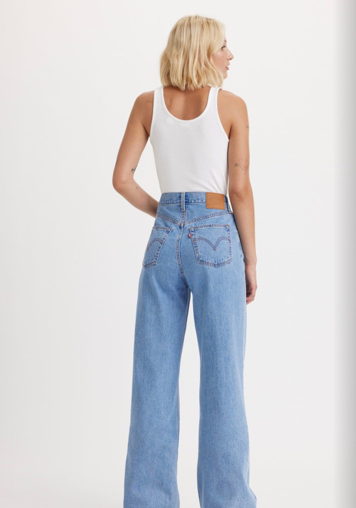 Levi’s Ribcage Wide Leg Jeans - SU24