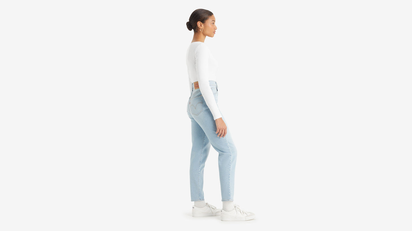 Levi’s High-Waisted Mom Jean All Alone SP24