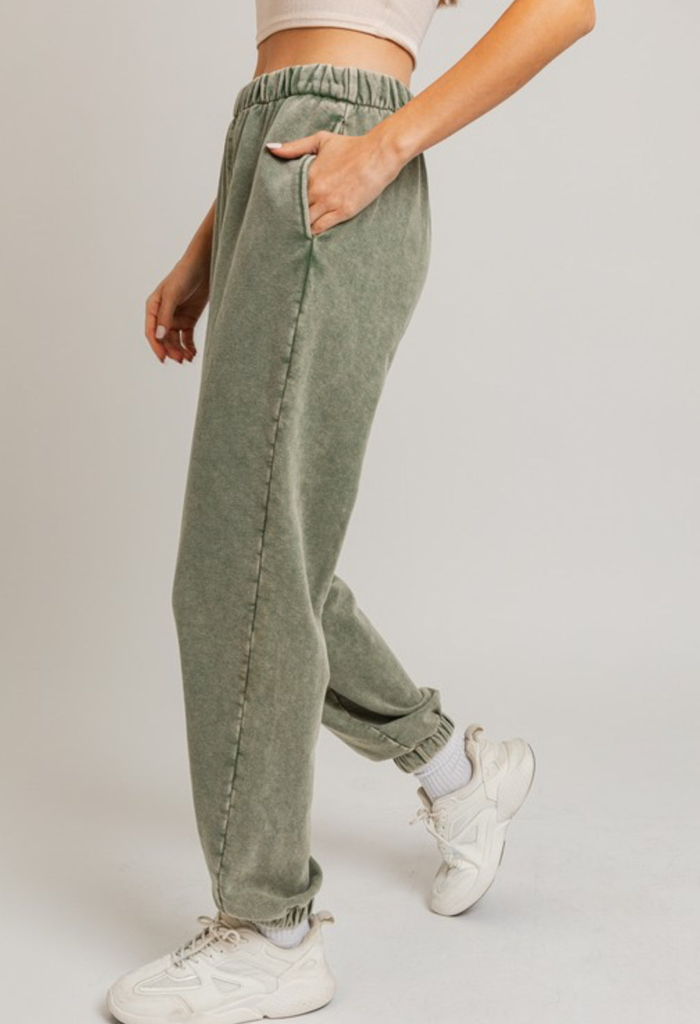 Le Lis Vintage Wash Sweatpants SP24