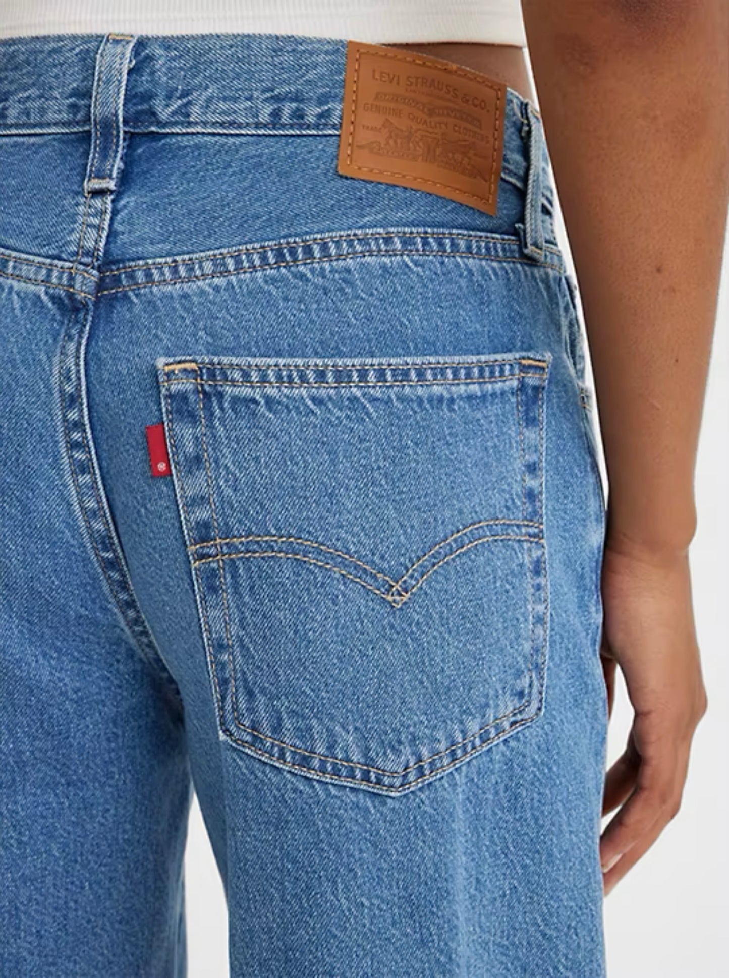 Levi’s Baggy Dad Jean SU23